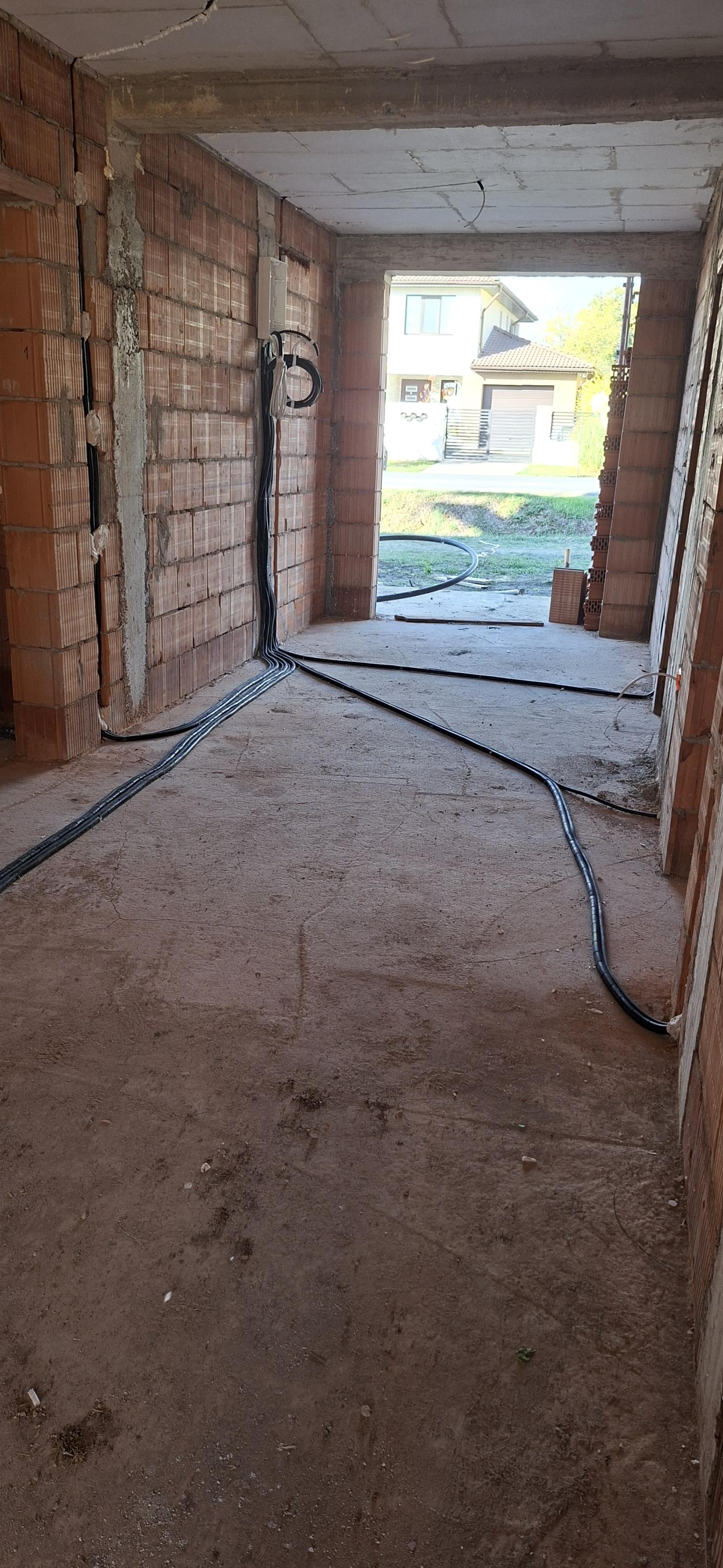 Electrician profesionist