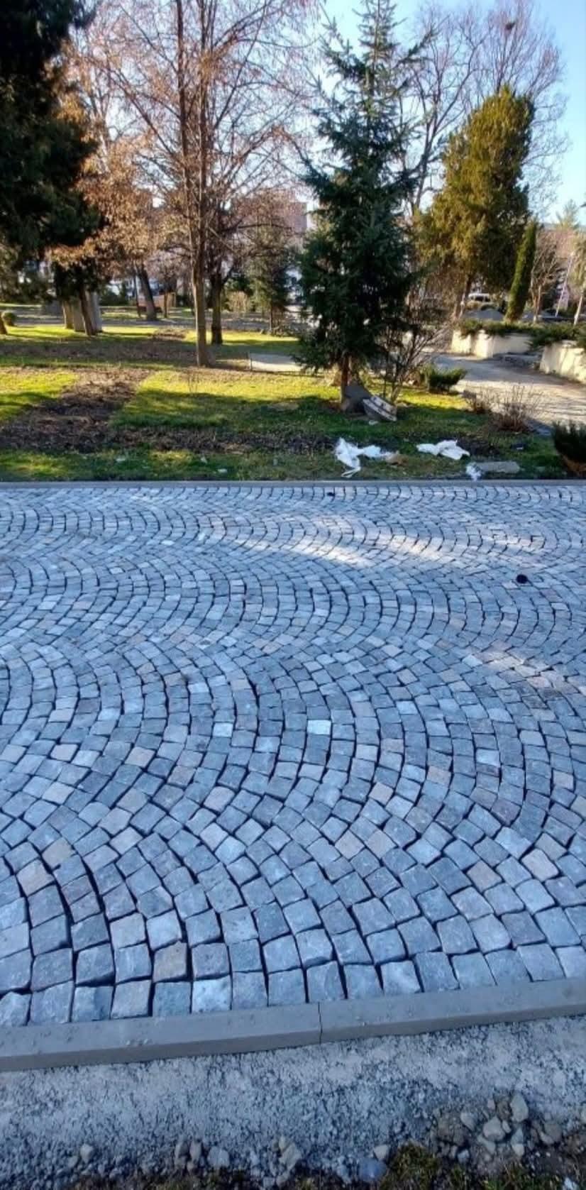 Piatra cubică vând si montez
