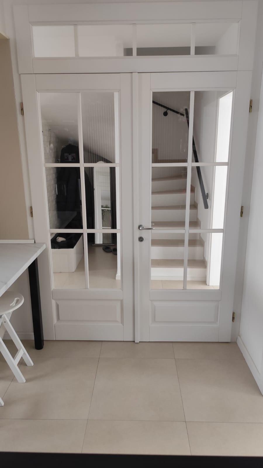 Tâmplar Timiș – Reparații și montaj uși, ferestre și mobilier la comandă